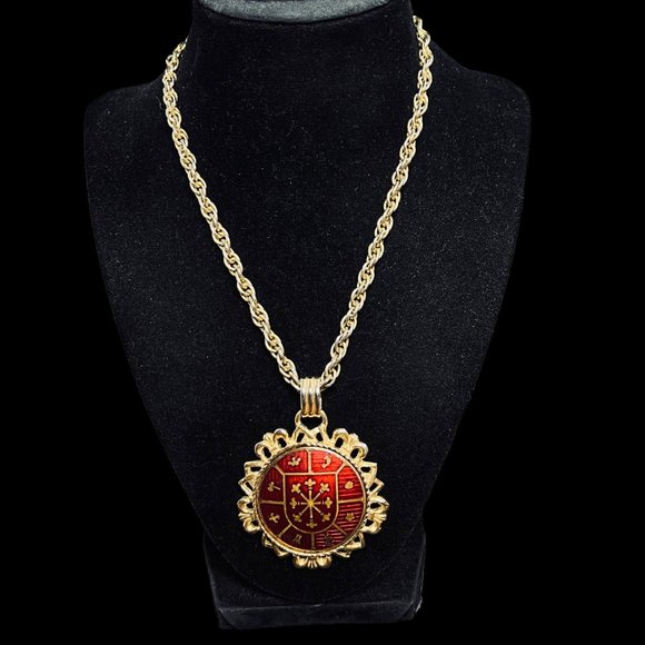 Chunky Gold Tone Rope Chain Necklace With Red Enamel Pendant (4586) - Picture 1 of 7